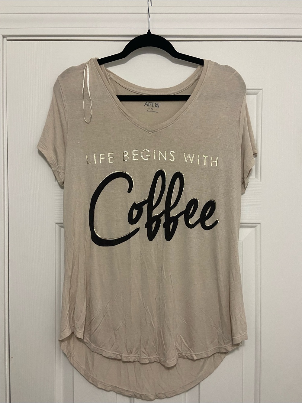 Apt. 9 Women’s XL Beige V-Neck “Life Begins with Coffee” Tee